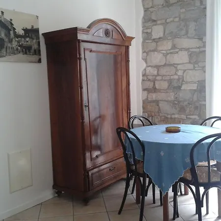 Giulia Apartment